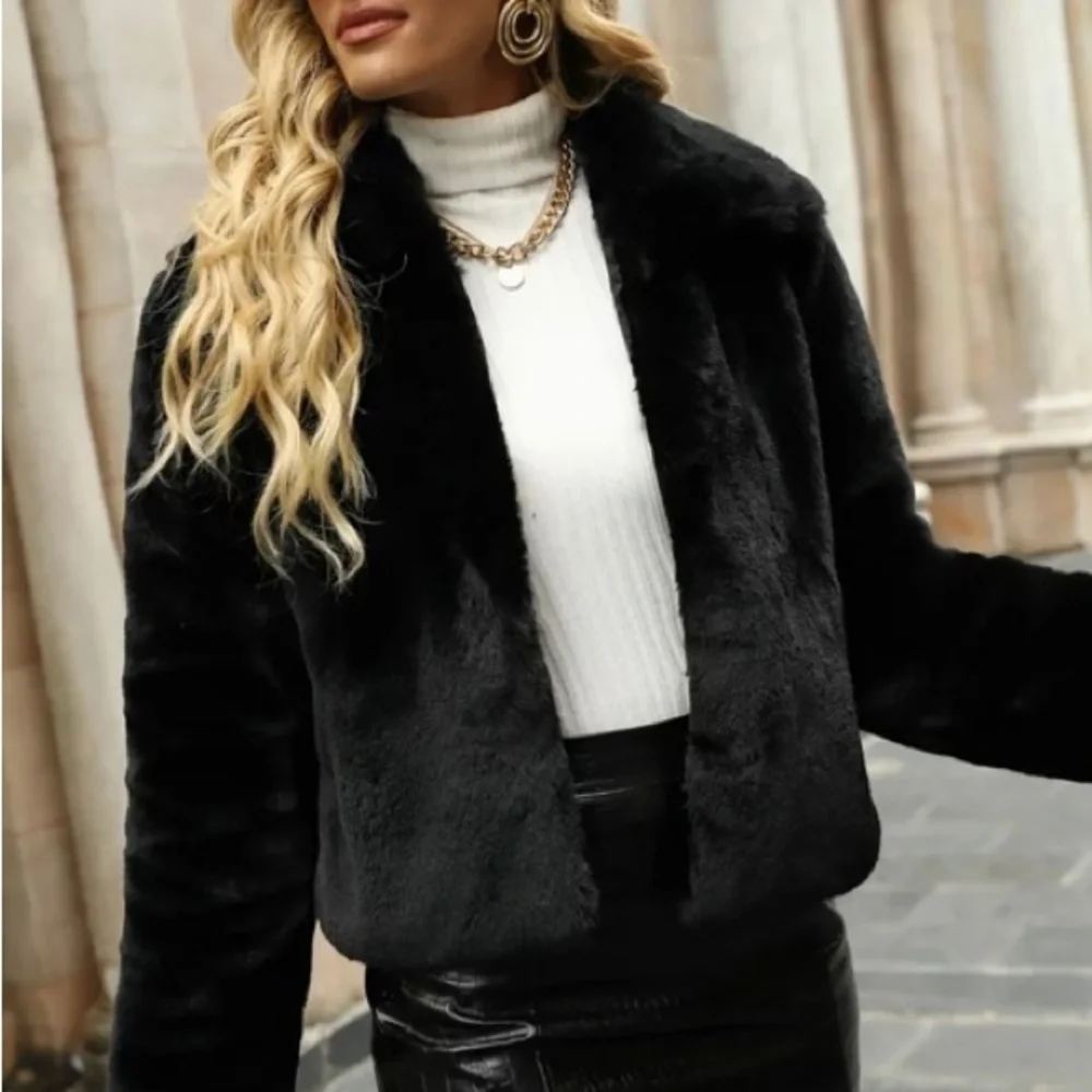 Twenty•ES Black Faux Fur Jacket - Size Large - Picture 2 of 16